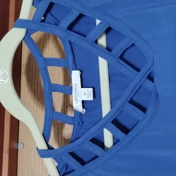 🔴3/$25 Liz Claiborne Royal Blue Cutout Tank Top - Picture 4 of 5